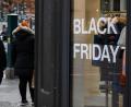 Bild: Hannes P. Albert/dpa
Der Black Friday gilt in den USA oft als Start in die Weihnachtseinkaufszeit (Symbolbild)