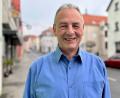 Bild: Gabi Schönberger
Für sein 30-jähriges Engagement im Stadtrat erhält Josef Arnold jetzt die Kommunale Verdienstmedaille.