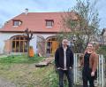 Bild: bl
Daniela und Marco Brumec haben den größten Brocken bei der Sanierung ihres Steinstadels und der Umnutzung zum Wohnhaus schon hinter sich. Einfach war das nicht.