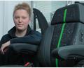 Bild: Wolfgang Steinbacher
Leonie Honig ließ sich bei der Grammer AG zur Fahrzeuginterieur-Mechanikerin ausbilden und gehört nun zu den IHK-Besten in ganz Ostbayern.