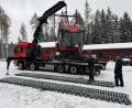 Bild: chl
Bei der Ankunft der neuen Pistenraupe lag im Langlaufzentrum Rotbühl Schnee, der sich allerdings nicht lang hielt.