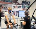 Bild: srm
Während David Kratochvil in die Pedale tritt, wird seine Atmung genaustens überwacht. Diese Daten helfen, Profisportlern wie dem 17-Jährigen, Trainings- und Ernährungsempfehlungen zu geben.