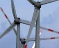 Symbolbild: Karl-Josef Hildenbrand/dpa
Die Planungen für die Ausweisung von Windkraft-Vorrangflächen im Landkreis Tirschenreuth beunruhigen die Verantwortlichen der Bürgeraktion "Gegenwind Stiftland".