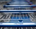 Symbolbild: Fabian Strauch, dpa
Einkaufswagen mit dem Logo des Discounters, über dessen Filialeröffnung die vom Presserat gerüffelte Lokalzeitung berichtet hatte.