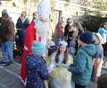 Bild: soj
Der Nikolaus und das Christkind bescheren wieder die Kleinen.