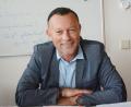 Archivbild: Gabi Schönberger
Stefan Frischholz bleibt auch in Zukunft Geschäftsführer der Volkshochschule Weiden-Neustadt gGmbH.