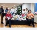 Bild: Klinikum/Uschold
Der Kneippverein Fensterbachtal überreichte am Klinikum St. Marien in Aberg wieder Herzkissen an das Team der Frauenklink.