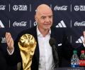 Bild: Noah K. Murray/AP/dpa
FIFA-Präsident Gianni Infantino bekam für seine WM-Pläne keinerlei Widerspruch.