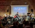 Bild: pop
Die Band "Auf a Wort" gibt in Schmidmühlen ein stimmungsvolles Konzert.