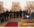 Bild: pi
Das Vokalensemble "ChorDiSono" erhält beim Benefizkonzert in Neukirchen zu St. Christoph viel Beifall.