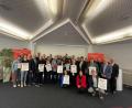 Bild: M.Licha, Sparkasse Schwandorf/exb
16 Projekte fördert die Sparkassenstiftung im Landkreis Schwandorf mit insgesamt 12.000 Euro.