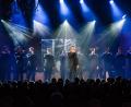 Bild: Annika Schmidt/exb
12 Stimmen - 12 faszinierende Persönlichkeiten singen, tanzen und feiern mit ihrem Publikum
