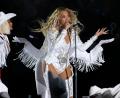 Archivbild: David J. Phillip/AP/dpa
Beyoncé hatte parallel zu ihrem Auftritt beim NFL-Spiel in Houston eine mysteriöse Ankündigung gemacht.