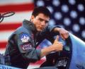 Bild: Paramount
Ein junger Tom Cruise am Steuer von Mavericks Flugzeug.
