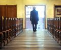 Symbolbild: Nicolas Armer/dpa
Weiterhin sinken die Zahlen der Kirchenmitglieder in Weiden.