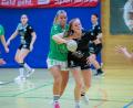 Bild: Günter Uschold
Magdalena Streit (am Ball) muss mit dem HV Oberviechtach in Münchberg antreten.
