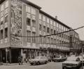 Archivbild: Richard Heider
Ein heute ungewohnter Anblick: die Fassade der ehemalige Stadtsparkasse an der Herrnstraße in Amberg.