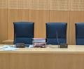 Bild: Wolfgang Würth
An diesem Platz im Schwurgerichtssaal des Weidener Landgerichts spricht Vorsitzender Richter Peter Werner am Donnerstag das Urteil im Prozess um einen 15-jährigen mutmaßlichen Mörder.