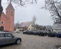 Bild: ge
Hier am Kirchweg in Schwend schräg gegenüber dem Kindergarten "Kunterbunt" sollen die Container für die neue Gruppe aufgestellt werden.