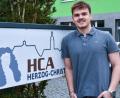 Bild: Stephan Huber
Der HCA-Abiturient Paul Schwärzer wird genau einen Tag nach der Bundestagswahl 18 – deshalb darf er nun nicht mitstimmen. Auch wenn er noch nicht wählen darf, der Sulzbach-Rosenberger hat dennoch klare politische Überzeugungen.