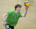 Bild: Hubert Ziegler
Sebastian Helm vom VC Amberg beim Aufschlag. Gegen den SC Memmelsdorf reichte es für die Amberger Volleyballer am Ende nicht für einen Sieg.