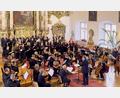 Archivbild: Peter Ringeisen
Die Amberger Chorgemeinschaft bei ihrem Benefizkonzert im Kongregationssaal im vergangenen Oktober mit dem Streichorchester der OTH Amberg-Weiden.