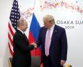 Archivbild: Mikhail Klimentyev/dpa
Wollen über die Köpfe der Ukrainer und der Europäer hinweg einen Waffenstillstand in der Ukraine aushandeln: Die Präsidenten Russlands, Wladimir Putin (links) und der USA, Donald Trump, scheinen einen Draht zueinander zu haben (hier beim G20-Gipfel 2019 in Japan).