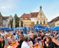 Symbolbild: Petra Hartl
Am Altstadtfest in Amberg spielt auch heuer die Musik länger. Das sind Entscheidungen, die sich auch die Politik nicht leicht macht, kommentiert Wolfgang Ruppert.