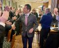 Bild: Gabi Schönberger
Albert Rupprecht (CSU) lässt sich bei der Wahlparty für seinen Sieg bejubeln.