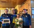 Bild: Yannic Schimmer
Die langjährige Wirtin der TSG Sportgaststätte wurde vom Verein und einigen Stammgästen verabschiedet.