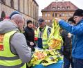 Archivbild: Stephan Huber
Am Mittwoch, 26. Februar, streikt Verdi am Amberger Marktplatz. Auch die Beschäftigten des Klinikums und die Belegschaft bei Pia-Automation legen die Arbeit nieder.