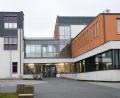 Archivbild: Gabi Schönberger
Hier, an der OTH in Weiden, soll die perfekte Verzahnung von Studium und späterem Arbeitsleben gelingen. 180.000 Euro an Förderung machen die Ausstattung des SAP-Labors für Ingenieure möglich.