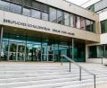 Archivbild: Clemens Hösamer
Für den Weiterbau am Beruflichen Schulzentrum Schwandorf sind vier Millionen Euro im Haushalt eingeplant.