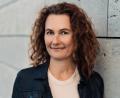 Bild: Stefanie Kisbauer/exb
Autorin Gerda Stauner hat sich für ihren neuen Roman von einem Dorf in der Nähe des Truppenübungsplatzes Hohenfels inspirieren lassen.