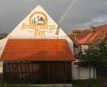 Bild: Michael Ries
Eine Oberpfälzer Traditionsbrauerei geht über den Regenbogen: Die Brauerei Märkl in Freudenberg stellt nach 560 Jahren den Betrieb ein.