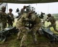 Bild: Markus Rauchenberger/US Army
US-Soldaten üben mit einer M777-Haubitze: Wegen der Ausbildung ukrainischer Soldaten kam es auf dem Truppenübungsplatz Grafenwöhr vereinzelt zu Einschränkungen des Trainings der US-Einheiten.