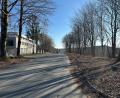 Bild: ck
Im Hütbrunnenweg soll der Gehweg von der Einmündung Waidhauser Straße bis zur Einmündung am "Im Gstaudach" verlängert werden.