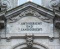 Bild: Armin Weigel/dpa
Vor dem Landgericht Regensburg beginnt der Prozess um den Tod einer Krankenschwester aus Kelheim. (Symboldbild)