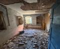 Bild: Stadt Neustadt
Wüst sieht es im Inneren des Jägerhauses in der Fröschaustraße in Neustadt/WN aus. Mit einer Notsicherung muss die Stadt das denkmalgeschützte Anwesen vor dem endgültigen Verfall bewahren..