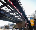 Bild: Petra Hartl
Die Brücke über der Regensburger Straße in Amberg. Die Deutsche Bahn hat sie eigener Aussage nach so saniert, dass sie eine "hohe Restnutzungsdauer" besitzt.