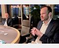 Bild: Gabriele Schönberger
Stepan Lang (rechts) beim Gespräch mit Oberpfalz-Medien gemeinsam mit dem künftigen Geschäftsführer in Plößberg, Robert Friedl.