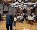 Bild: Wolfgang Würth
Mehr als 300 Mitglieder hörten sich die Ausführungen von Wolfgang Beer und der anderen Sprecher an.