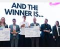 Bild: Franziska Farr
Bei der Siegerehrung (von links) Alexandra Hoyer und Philipp Götz ("VulnaCurae"), Michael Ehbauer ("GripFut"), Vorstand Martin Sachsenhauser und Marketing-Leiter Thomas Retzer (VR-Bank Amberg-Sulzbach) sowie Mirjam Dettling (Projektmanagerin Wirtschaftsförderung Amberg).