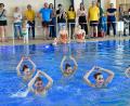 Bild: Petra Hartl
50 Jahre Hallenbad Kümmersbruck im Aktivbad KA2 wurde am Wochenende gebührend gefeiert. Ein Höhepunkt war die tolle Synchronschwimmen-Show der Noris-Nixen aus Nürnberg.