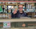Bild: wrl
Wenn die Sonne rauskommt, steigt allenorten die Lust aufs Eis – zum Beispiel auch bei Eis Europa von Fabio Cercena in Nabburg.