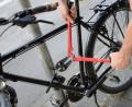 Symbolbild: Andreas Gebert
Obwohl es mit einem Fahrradschloss gesichert war, wurde ein Bike am Marktredwitzer Bahnhof gestohlen.