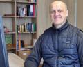 Bild: Thomas Dobler 
Pfarrer Thomas Hösl, hier in seinem Büro, wechselt im Sommer von Schwarzenfeld in die Pfarrei Leuchtenberg.