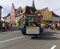 Symbolbild: Roland Wellenhoefer
Der Kirwazug in Erbendorf ist ein mögliches Betätigungsfeld der neuen Jugendbeauftragten.
