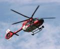 Symbolbild: Bodo Schackow/dpa
Mit einem Rettungshubschrauber musste am Sonntag ein 59-jähriger Mann, der in Amberg von einem Balkon gestürzt war, in ein Krankenhaus geflogen werden.