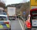 Bild: jma
Der Sattelzug krachte in einen stehenden Transporter.